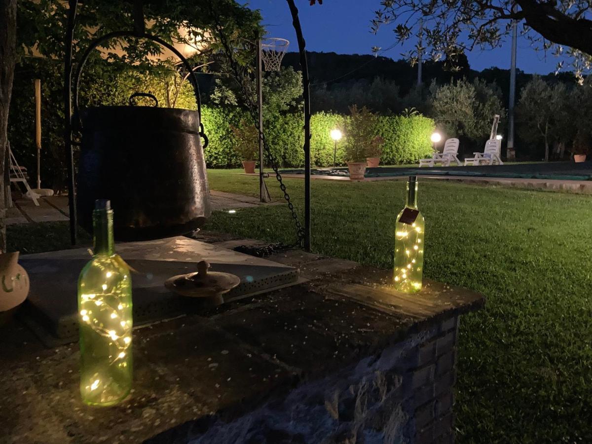 Le Coccole Del Trasimeno Vendégház Tuoro sul Trasimeno Kültér fotó